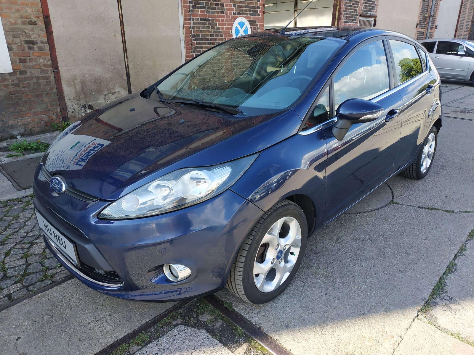 Fiesta 1.4 Titanium/ TÜV NEU/ Winterpaket/ Sitzh – Bild 6