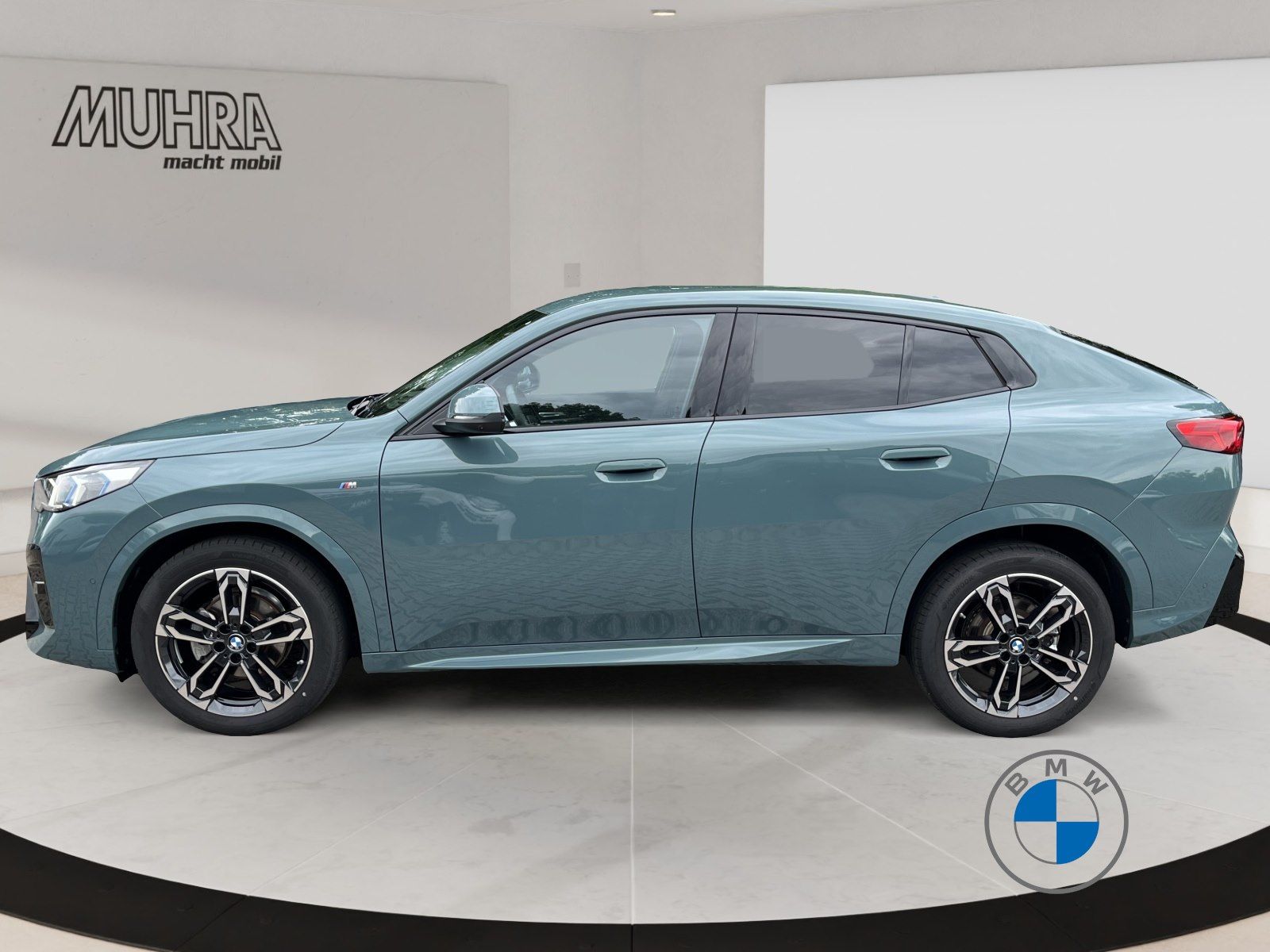 BMW X2 sDrive20d M Sport 19 AHK HUD Iconic Glow foto 3