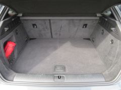 AUDI A3 Sportback 2.0 TDI S-line Sportpaket NavPanACC AUDI A3 Sportback 2.0 TDI S-line Sportpaket NavPanACC