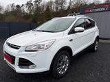 Ford Kuga Titanium 4X4/NAVI/AHK - gebrauchte Ford Kuga aus dem Jahr 2014