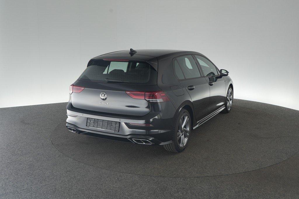 Volkswagen Golf VIII 1.5 TSI R-Line GRA