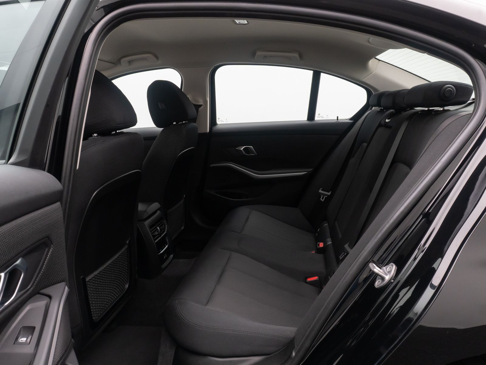 Fahrzeugabbildung BMW 320i Geschwindig DAB PDC Widscreen CockpitPlus