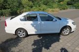 Skoda Octavia 1.2 TSI Ambiente - Skoda Octavia mit Benzin-Antrieb: Limousine, 1.2
