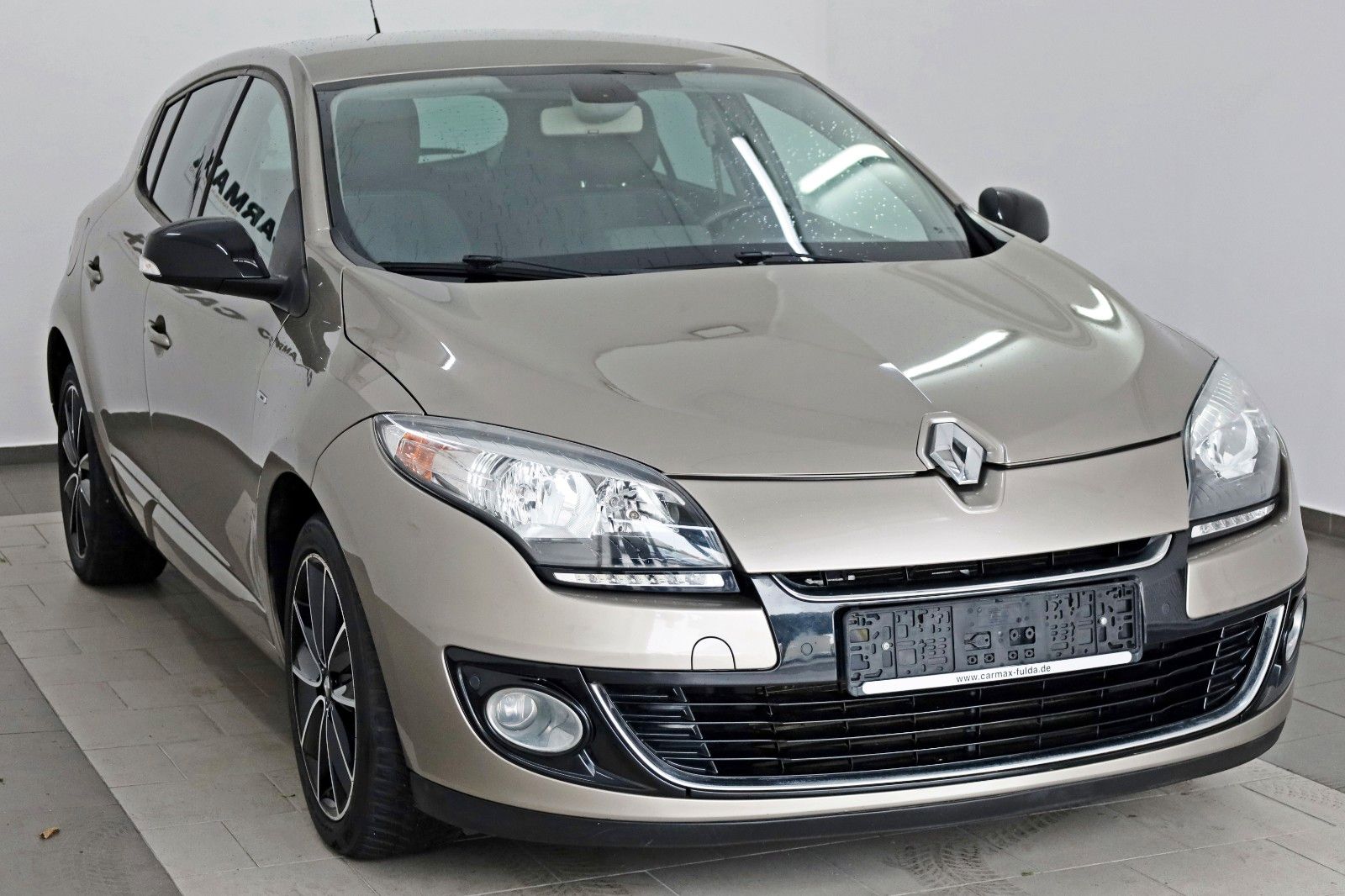 Fahrzeugabbildung Renault Megane III BOSE Edition,Teilleder,Kamera,Navi