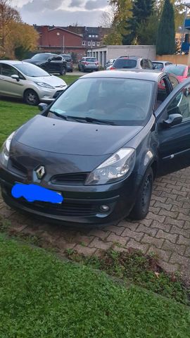 Renault Clio 1.6