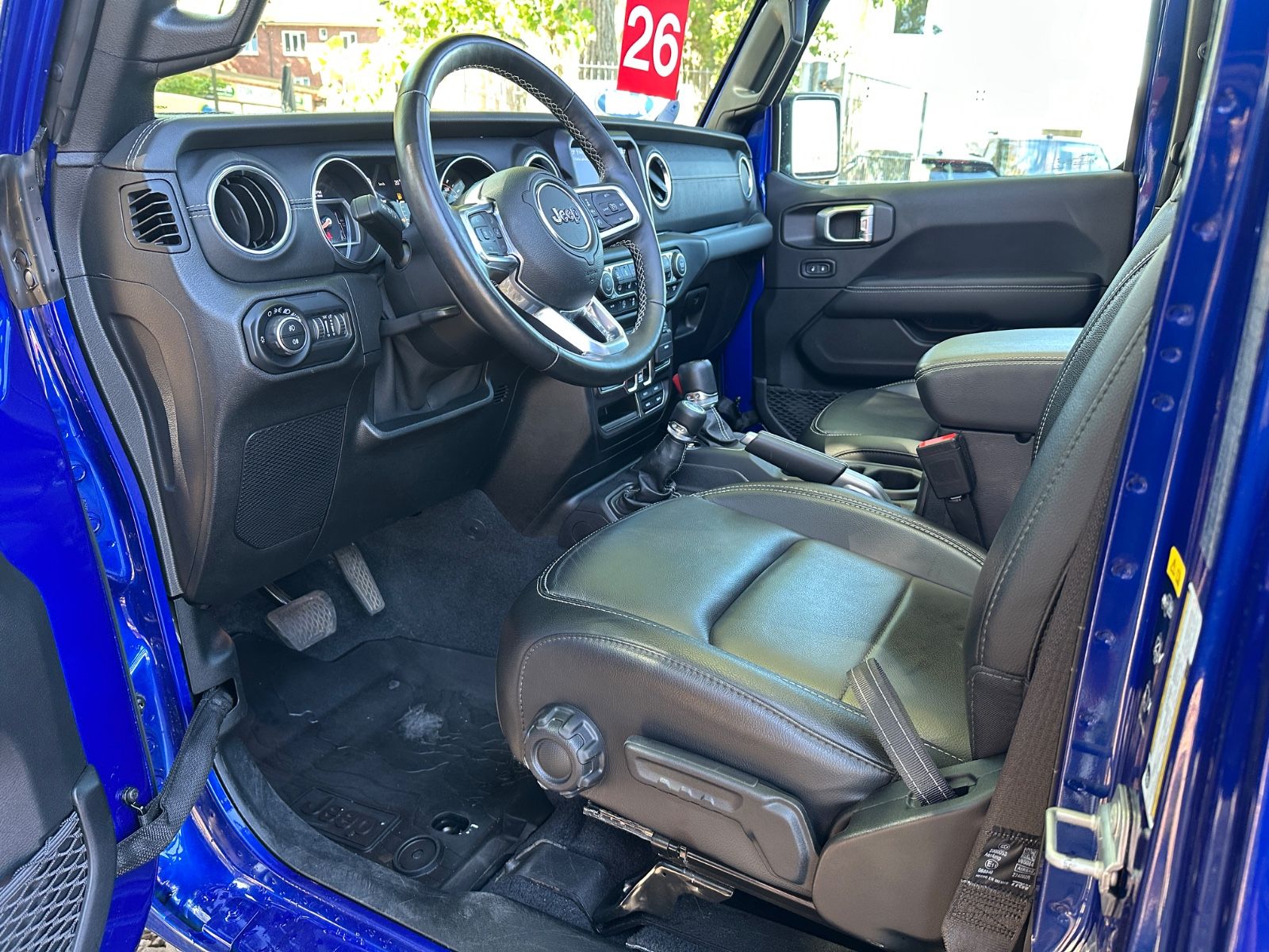 Fahrzeugabbildung Jeep Wrangler Sahara AEVDualSportRT*KotflügelJL