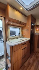 HYMER ERIBA HYMERCAR MLT 580 *Automatik*Super Zustand*Sofort Verfügb.