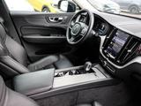 Volvo XC60 T6 Recharge Plus Dark Plug-In Hybrid AWD - Volvo XC60: R