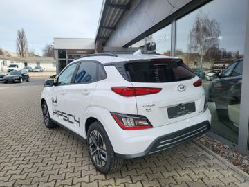 Fahrzeugabbildung Hyundai KONA Elektro TREND 100kw NAVI ASSI Wärmepumpe