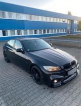 BMW e90 318i Facelift/Shadow Line - BMW 3er Reihe aus 2008: Facelift