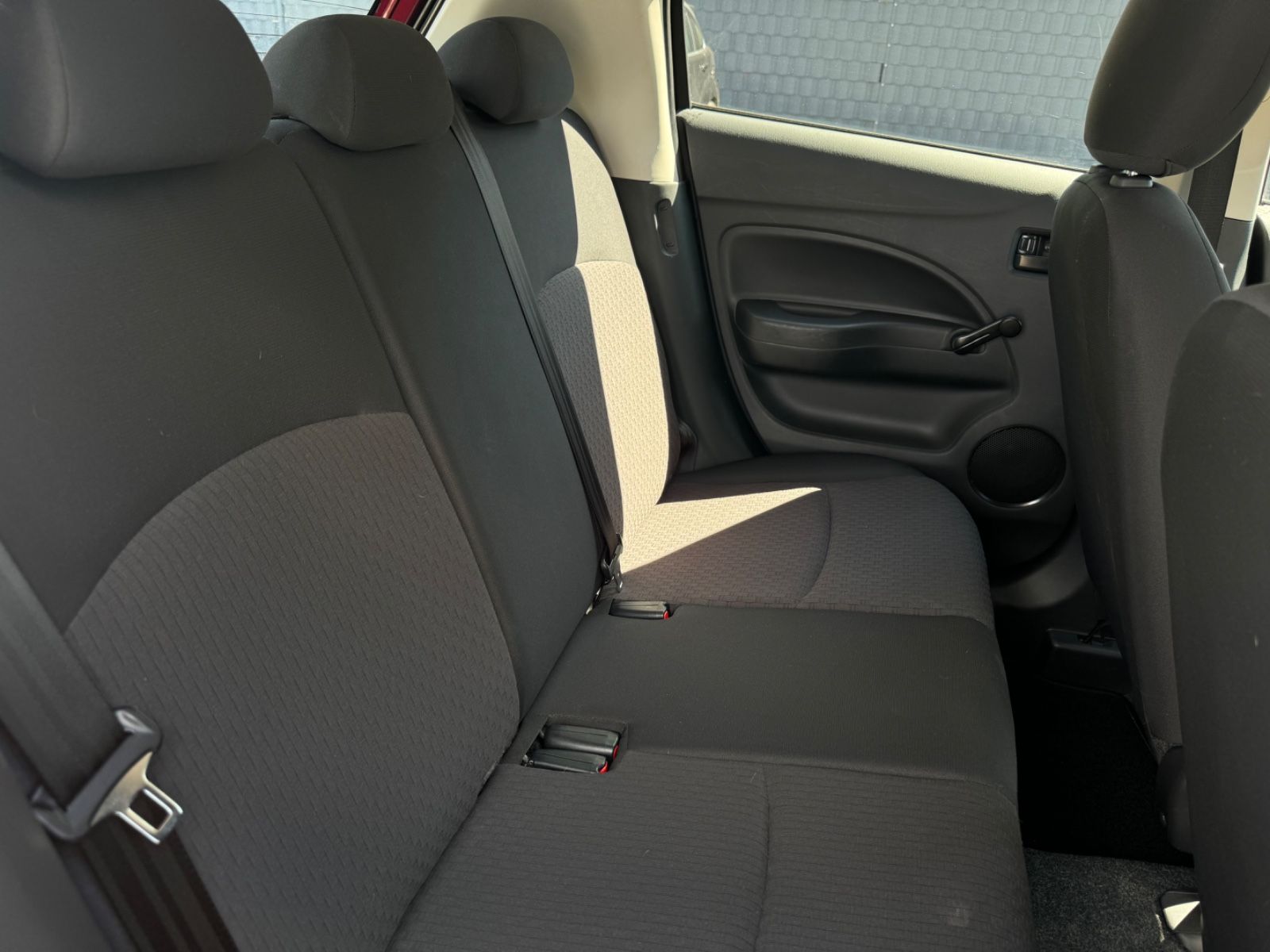 Fahrzeugabbildung Mitsubishi Space Star 1.0 Diamant Edition AHK Klima