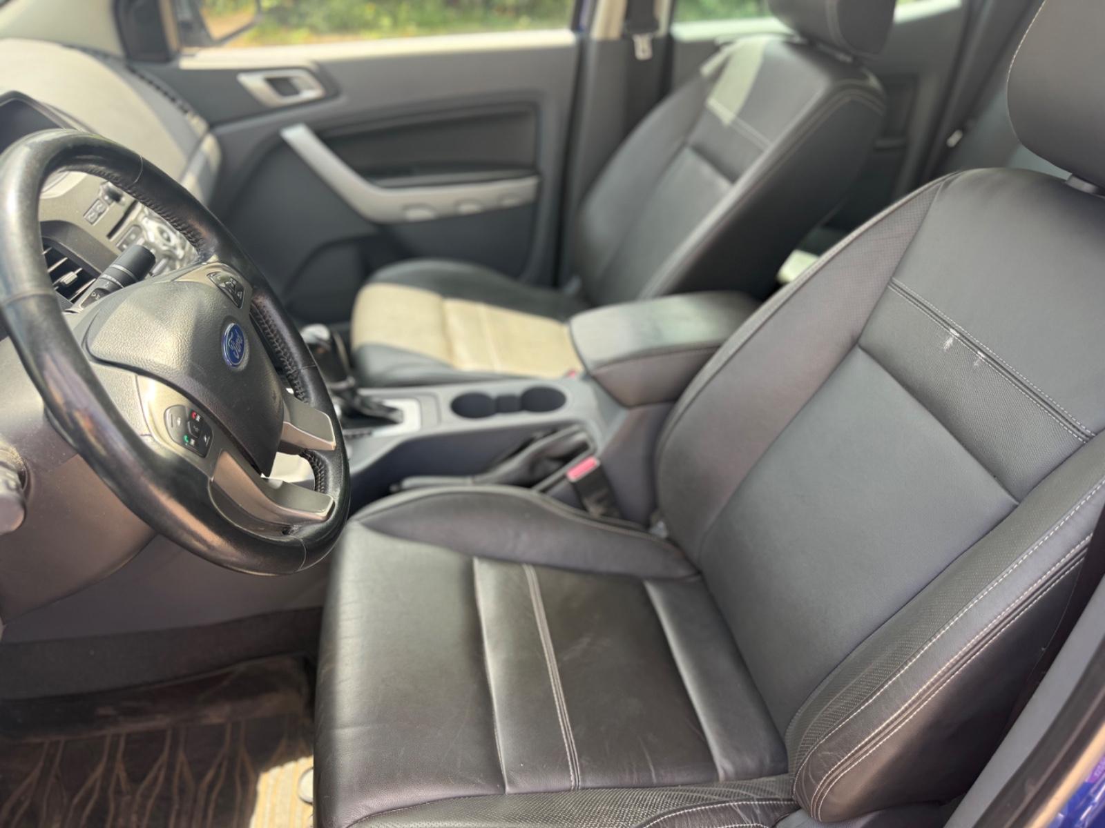 FORD Ranger 2.2 TDCi 150ch Limited Double Cabine - Caméra de recul - Attelage - Sièges chauffants