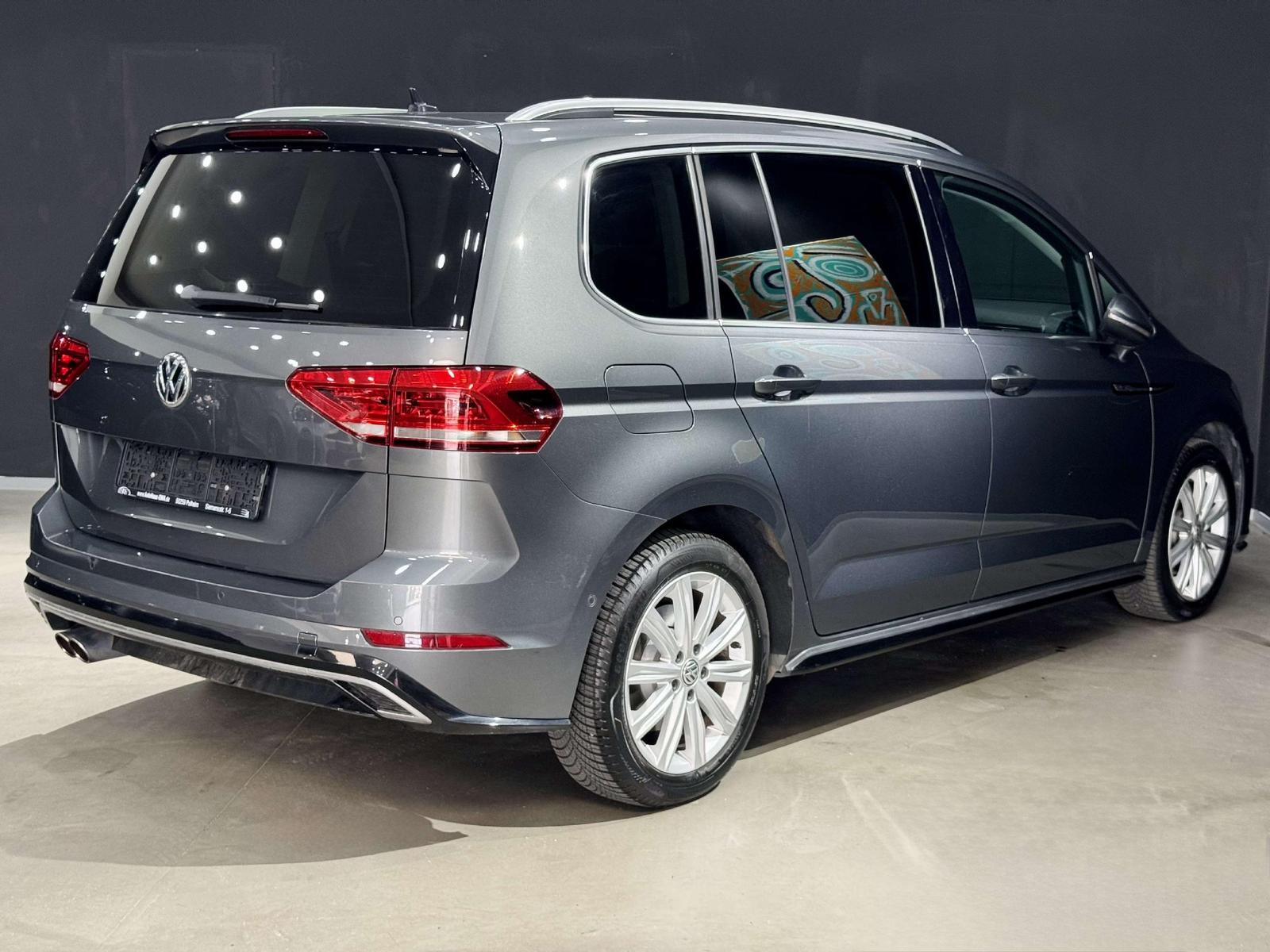Volkswagen Touran Highline BMT/Start-Stop*R-Line*AHK*NAVI*T