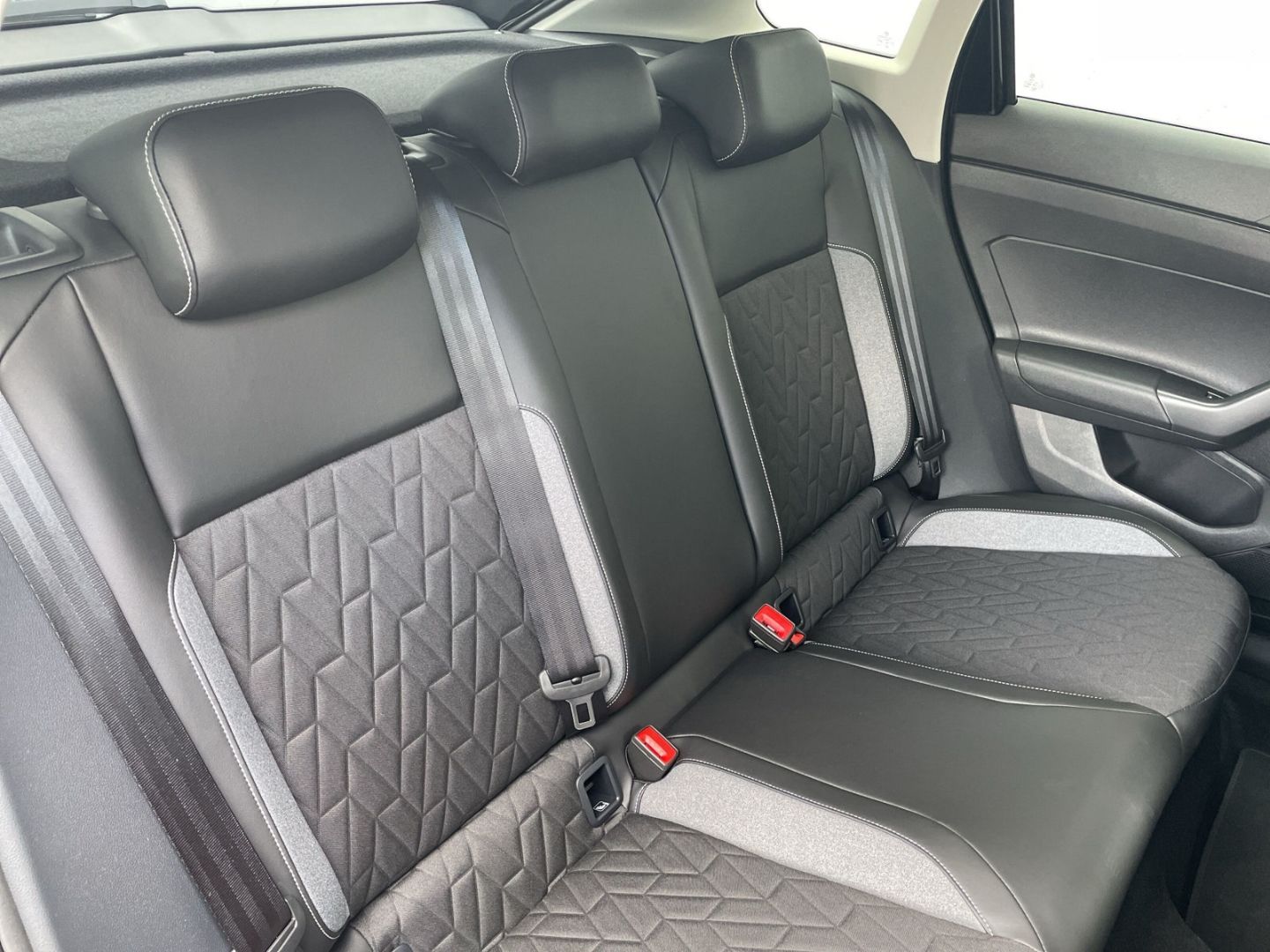 Taigo Goal 1.0 TSI DSG Kamera/ACC/App-Connect