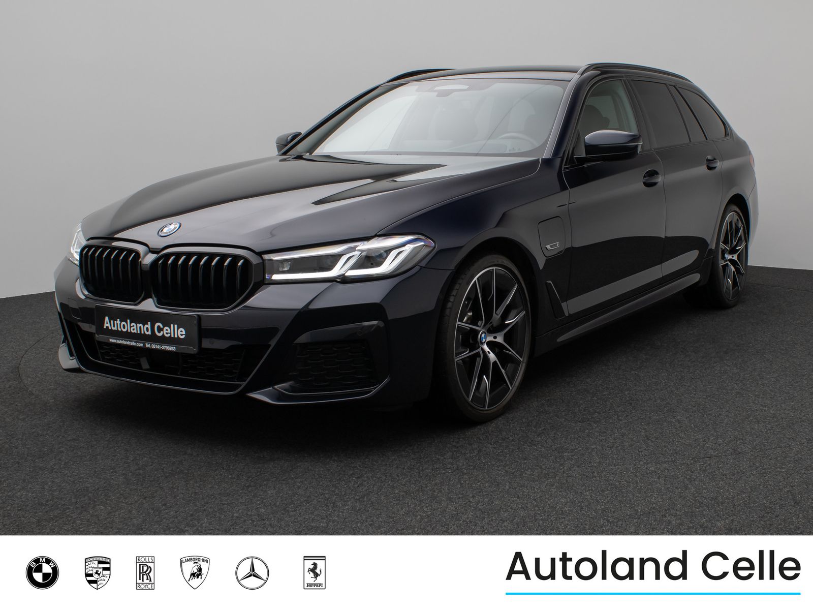 Fahrzeugabbildung BMW 530e xD M Sport Kamera HUD HiFi Komfort 20Zoll