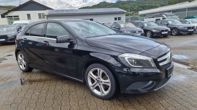 Mercedes-Benz A 200  BlueEfficiency*SHZ*AHK*PCD*RFK*Bi-Xenon*