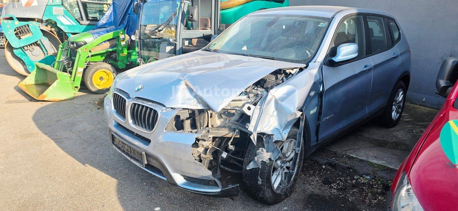 BMW X3 xDrive 20 d-Unfall-