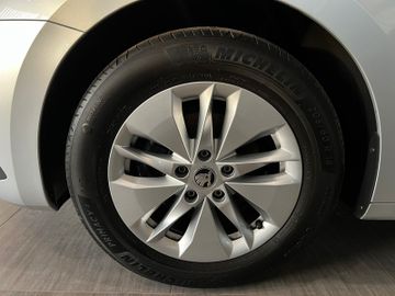 Skoda Octavia - 2