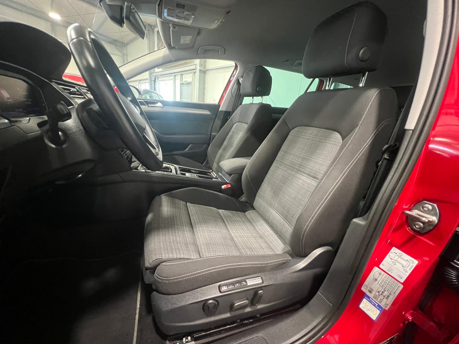 Volkswagen Passat 1.5 TSI Variant Automatik *Navi*LED*AHK*, миниатюра 16