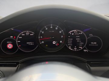Porsche Cayenne - 11