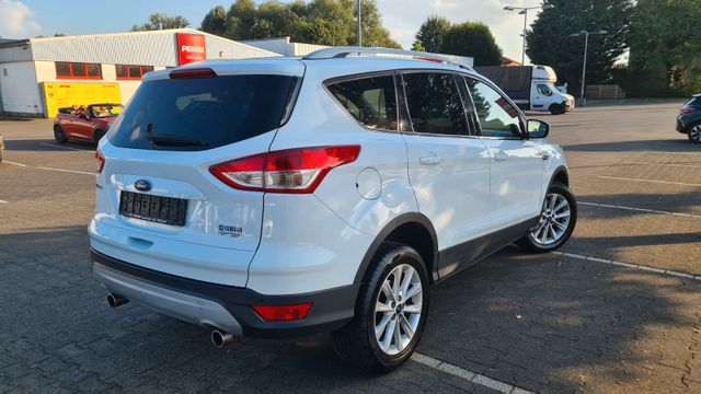 Ford Kuga Titanium2,0d-6G!KLIMA+NAV+LED+LEDER+SHZ+TOP