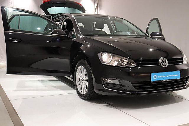 Golf Allstar 1.6 TDI NAVI SHZ PDC TEMPOMAT BT