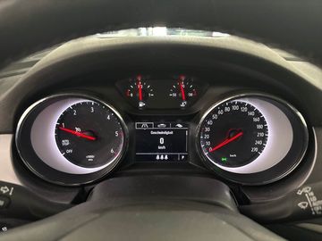 Opel Astra - 10