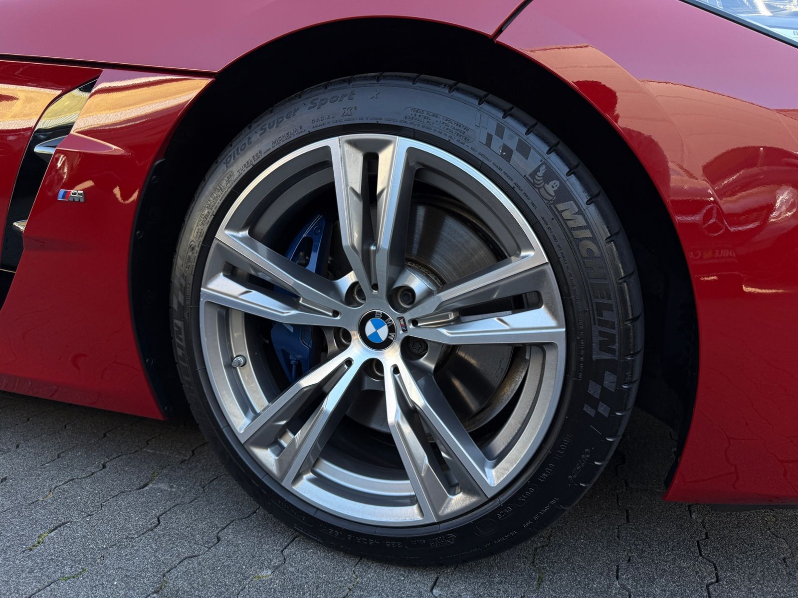 Fahrzeugabbildung BMW Z4 Roadster sDrive 30 i M Sport H/K LED NAVI