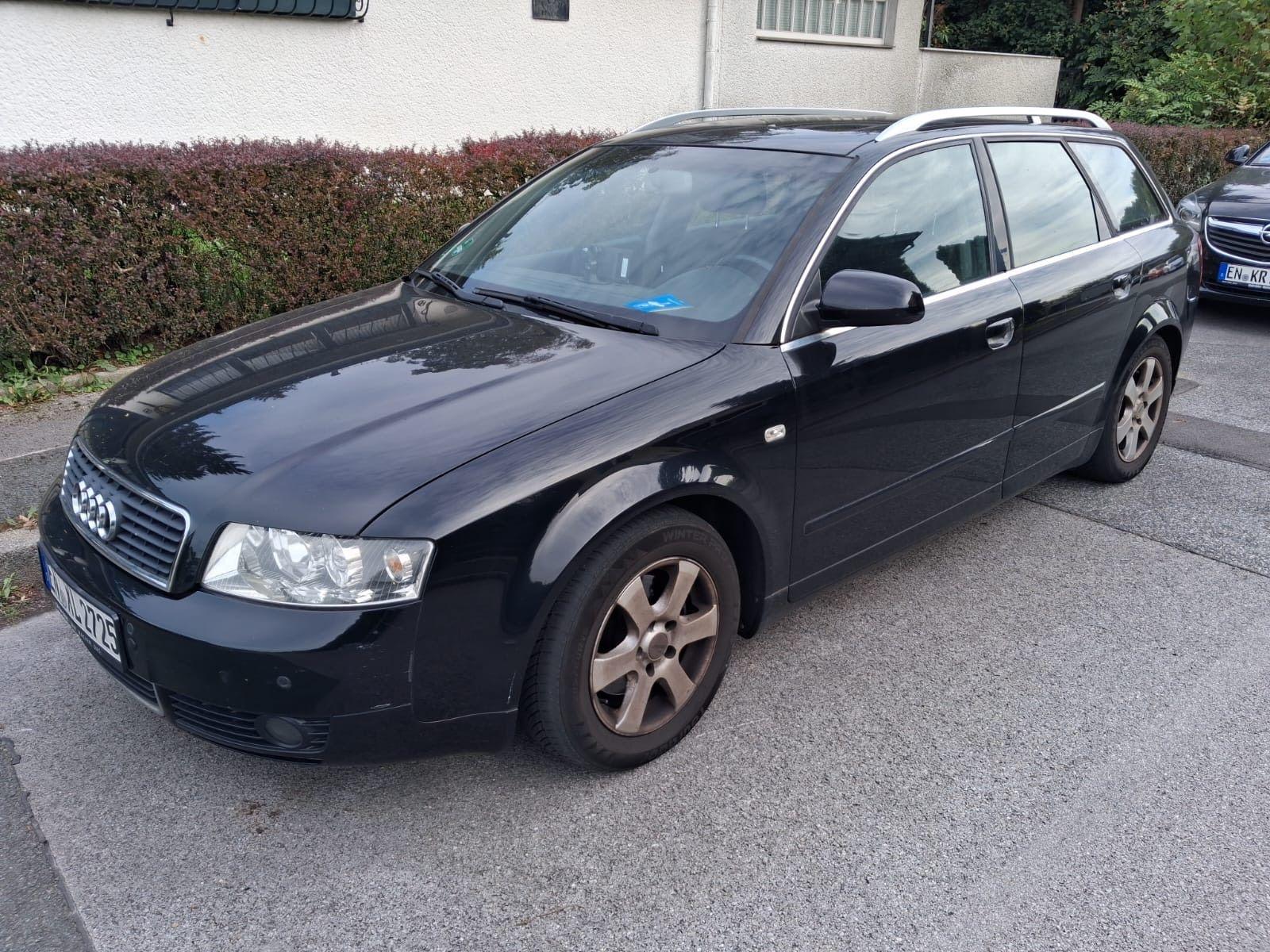 Audi A4 2004 — photo 6