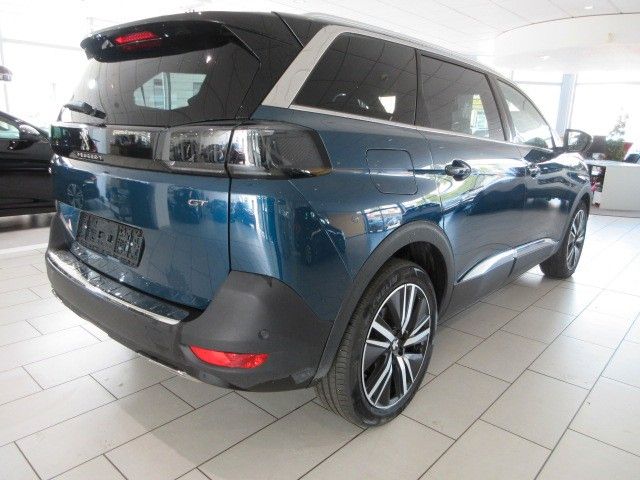 Fahrzeugabbildung Peugeot 5008 GT 1.2T NAVI/LED/SHZ/LEDER/PDC+CAM/PARKASS.