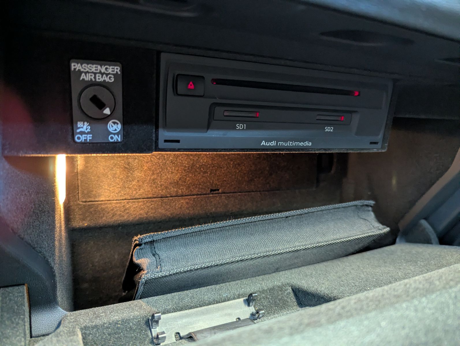 AUDI TT 1.8 TFSI S-tr. S-Line Alcantara Sitzheiz 19" - Image 29