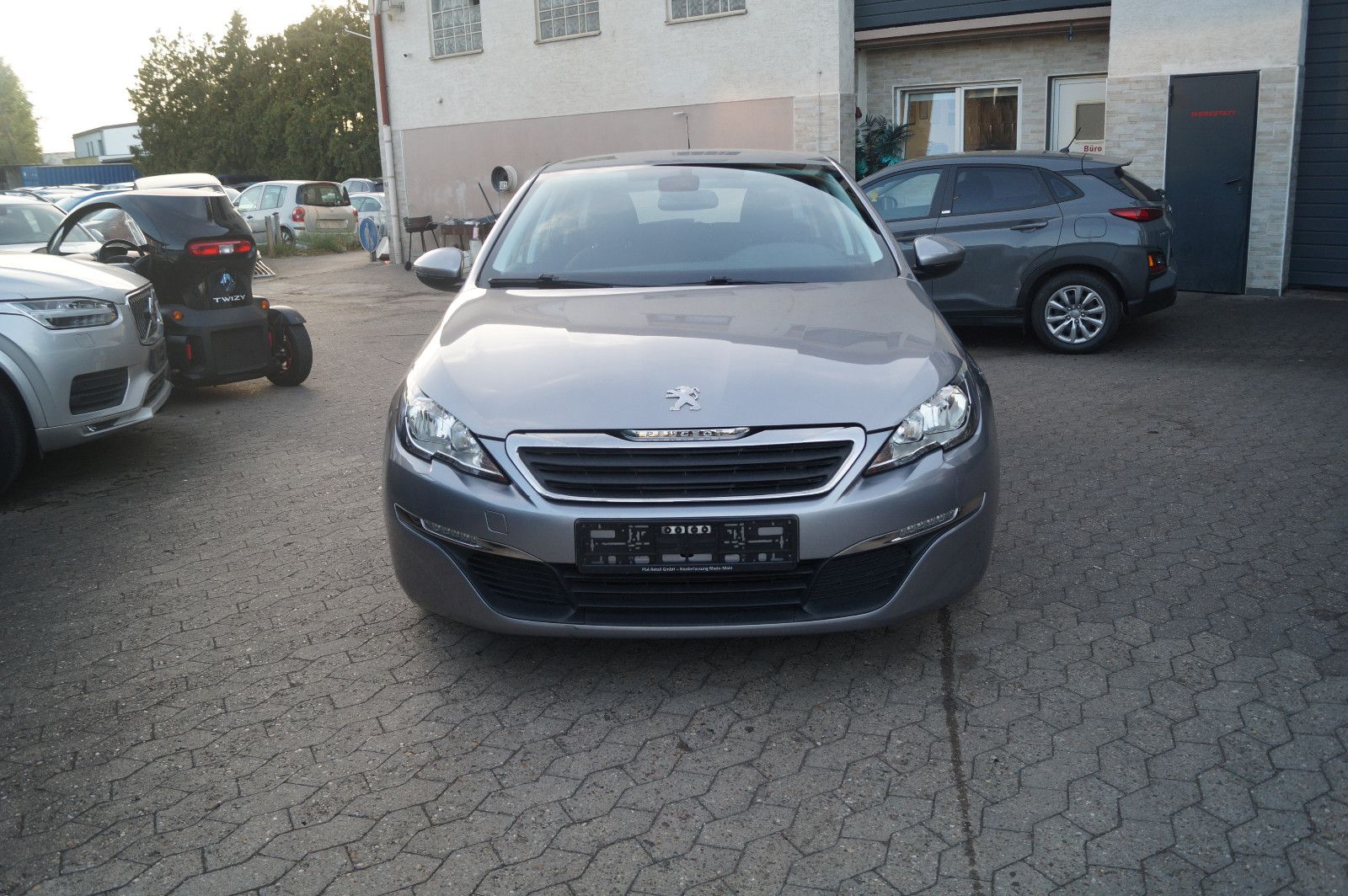 Peugeot Peugeot 308 SW Active AUTOMATIK NAVI SHZ Tempomat