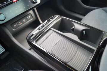 Hyundai Tucson 1.6 T-GDI N Line DCT PANODACH-NAVI-LED-