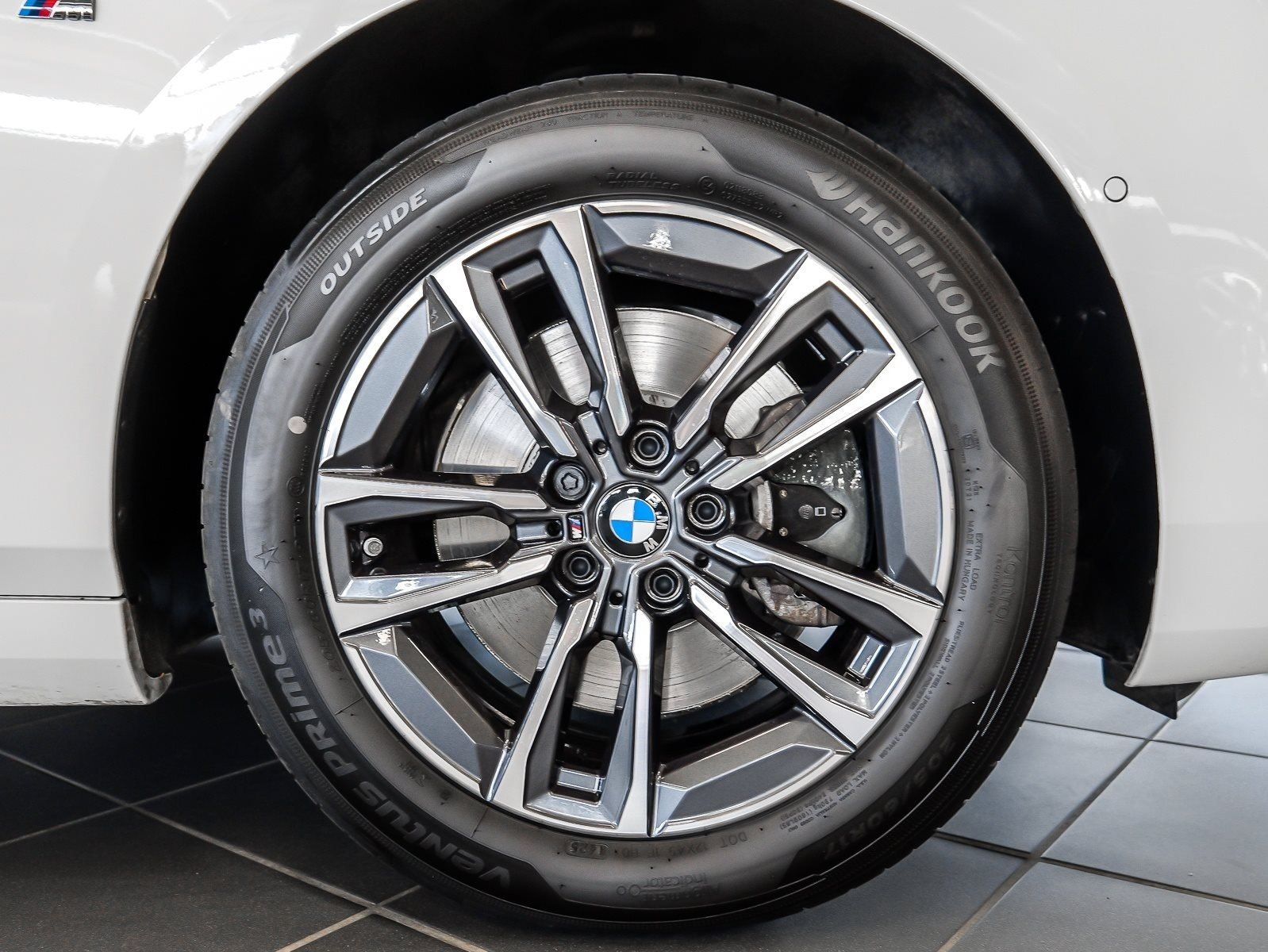 BMW 223 Active Tourer - Bild 4