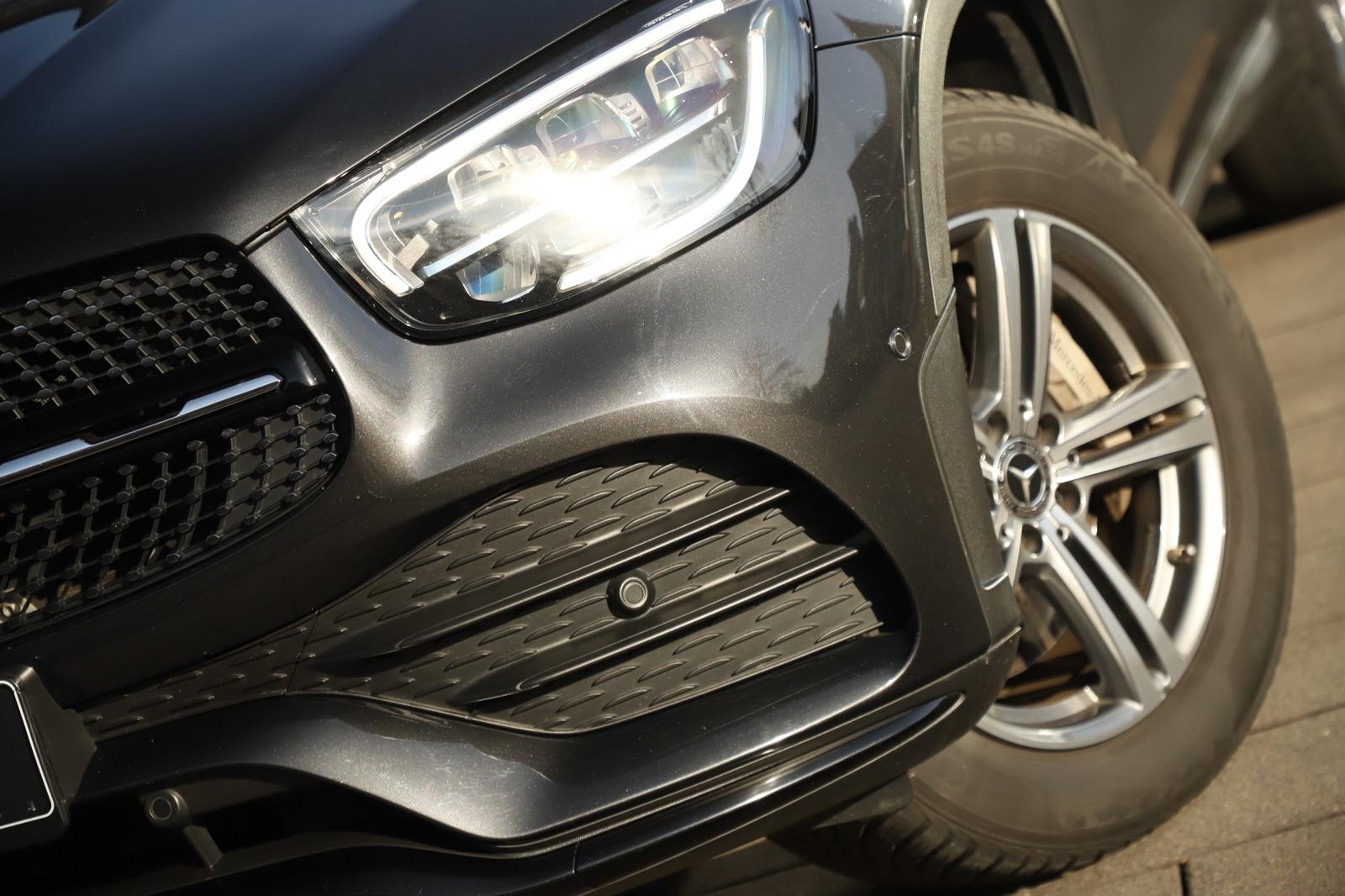 Mercedes-Benz GLC 300 e 4Matic AMG PANO MEMORY KAMERA HEAD UP