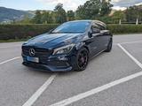 Mercedes-Benz CLA 220d AMG Line Shooting Brake  - blaue Mercedes-Benz CLA 220 Shooting Brake