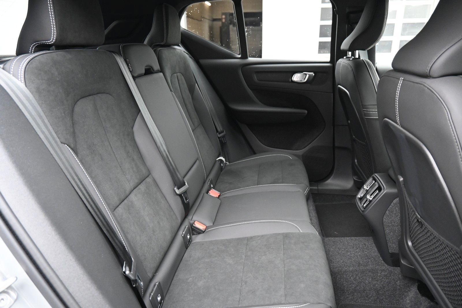 Fahrzeugabbildung Volvo XC40 B3 DKG *360°*ACC*Allwetter*Lenkradhzg*