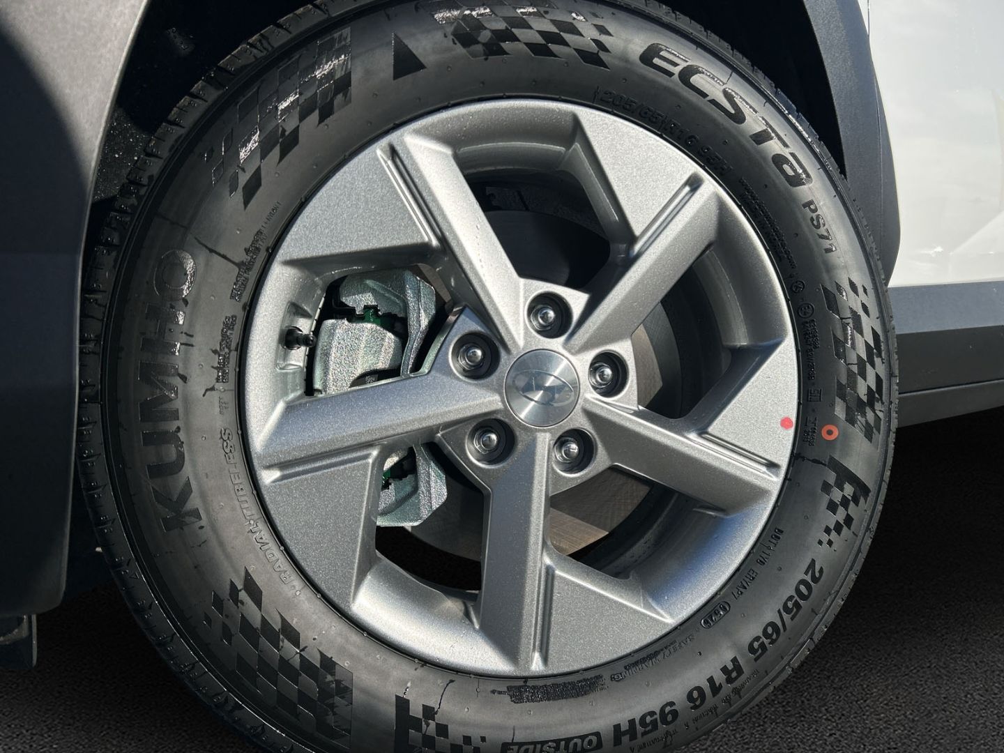 Hyundai KONA Select Hybrid 1.6 T AUTOMATIK imagem 3
