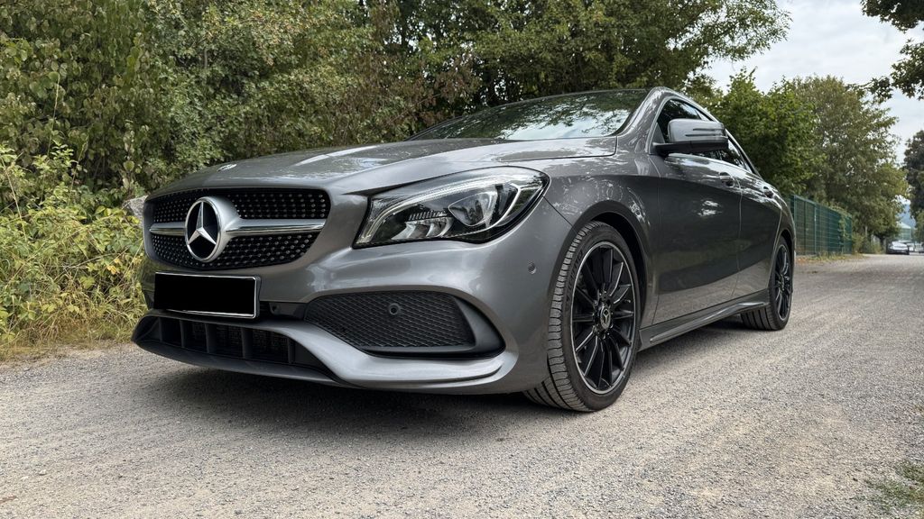 Image of Mercedes-Benz CLA 220