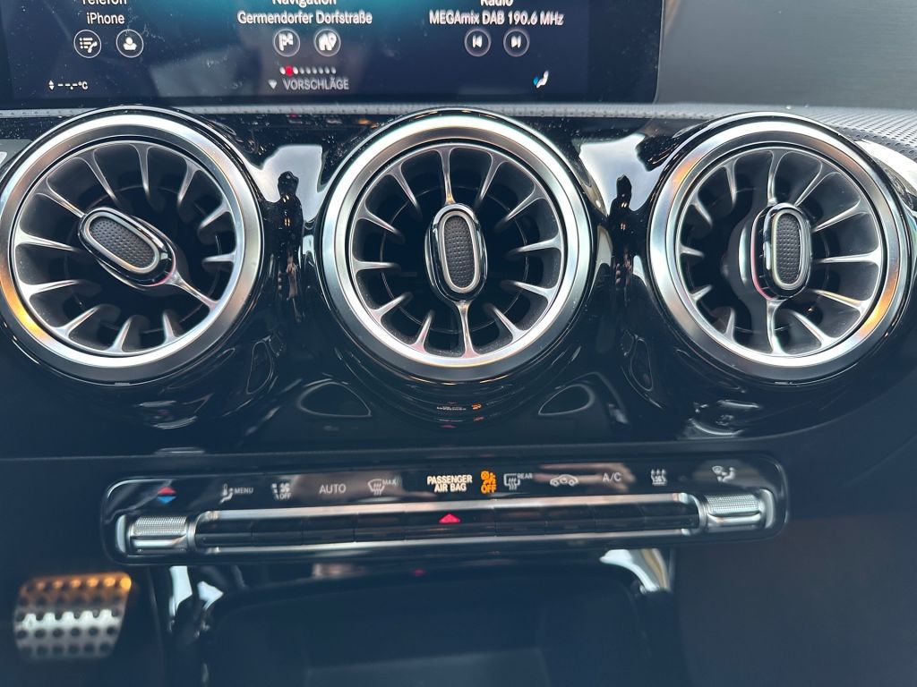 Mercedes-Benz A 250 e 8G-DCT AMG Line NAVI KAMERA 8 Fach berei – Bild 13