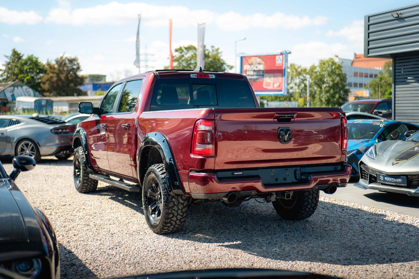 Fahrzeugabbildung Dodge RAM 5.7 V8 HEMI 4x4 NIGHT LARAMIE *Unfallfrei*
