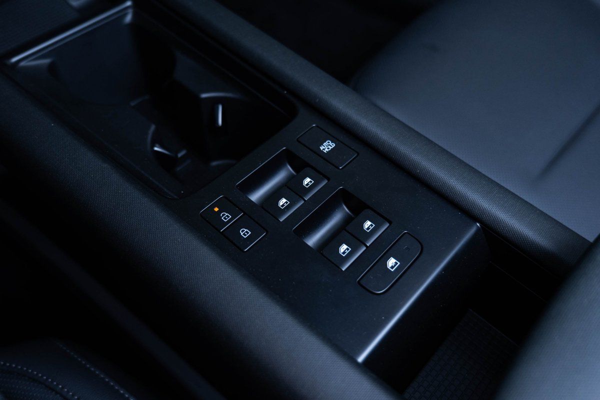 Fahrzeugabbildung Hyundai IONIQ 6 77,4kWh AWD UNIQ digitale Spiegel