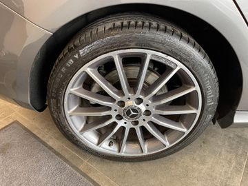 Mercedes-Benz B 220 d Edition B *2. Hand*AHK*LED*Klima*Kamera*