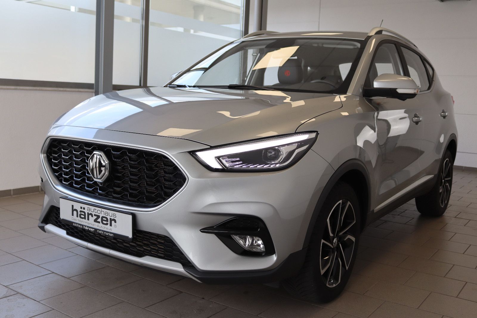 MG ZS