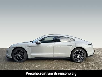صورة 2 لـ 2025 Porsche TAYCAN