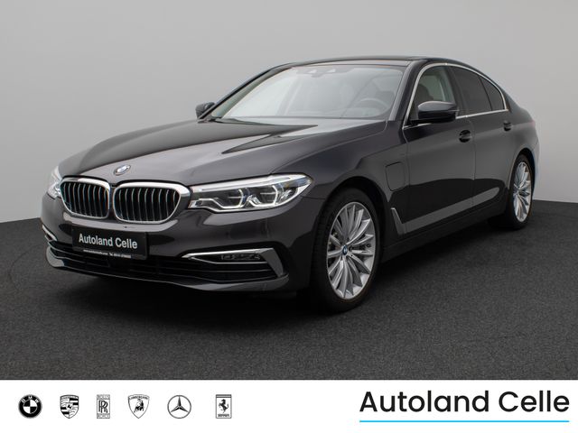 BMW 530e xD LuxuryLine 360°Glasdach HUD HiFi Massage