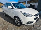 Hyundai ix35 2.0 CRDi 100kW Style 4WD Automatik. - Hyundai ix35: Allradantrieb, Automatik, 2.0