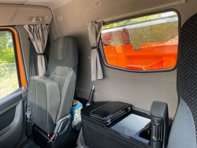 Fahrzeugabbildung DAF FAT XFC 530 Meiller Trigenius D316