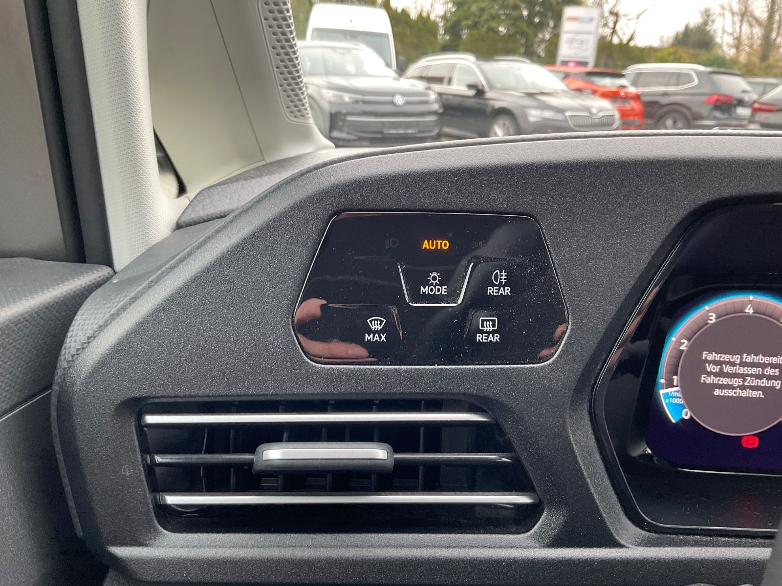 Fahrzeugabbildung Volkswagen Caddy 1.5 TSI Style,Kamera,Navi,AHK,CarPlay