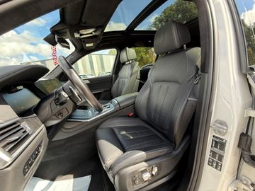 BMW X7 - 11